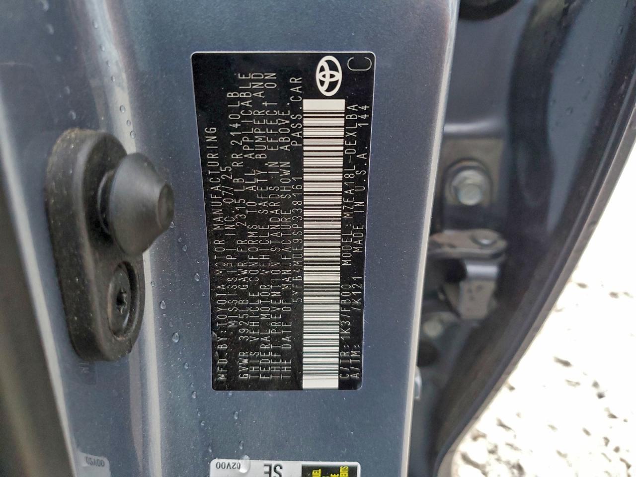 Toyota Corolla Le Image 8