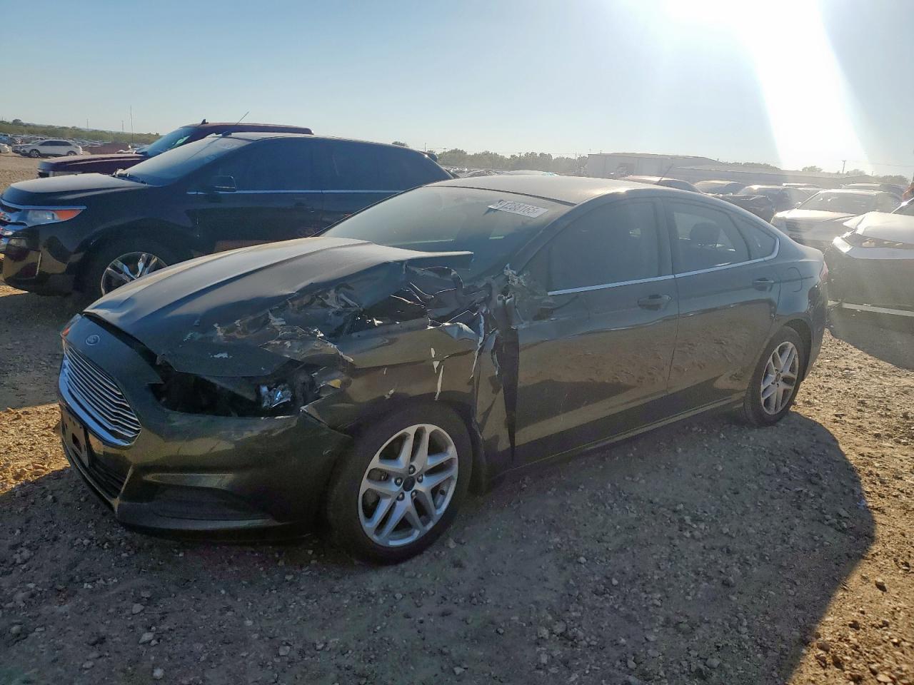 Ford Fusion Se Image 1