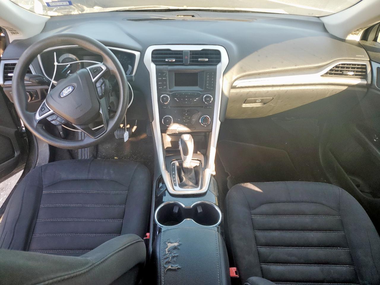 Ford Fusion Se Image 12