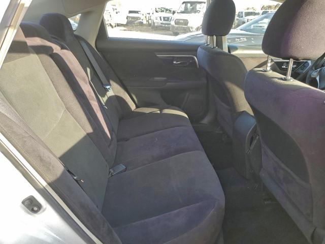 Nissan Altima 2.5 Image 12