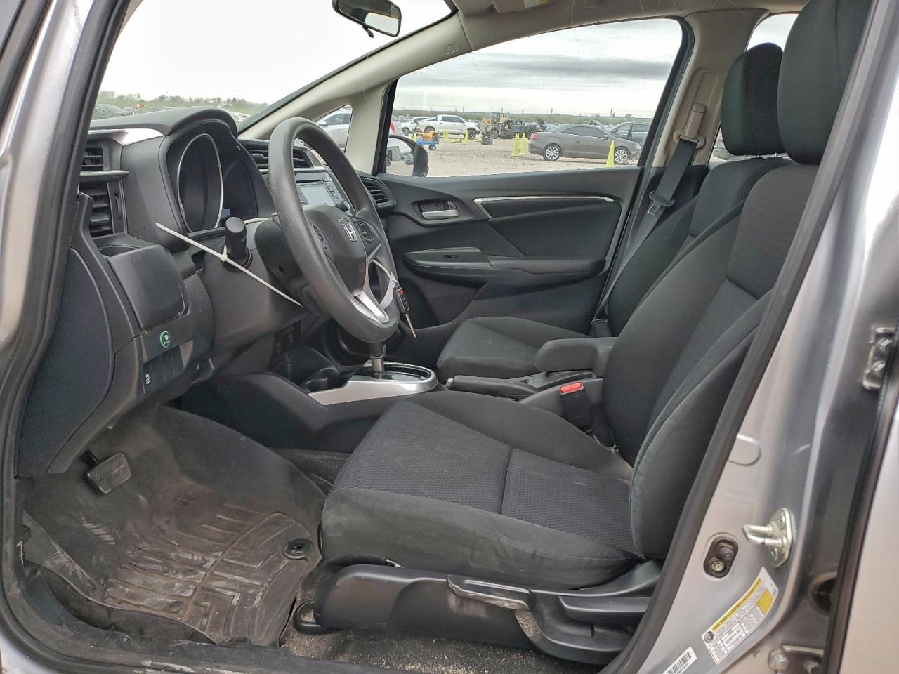 Honda Fit Lx Image 7