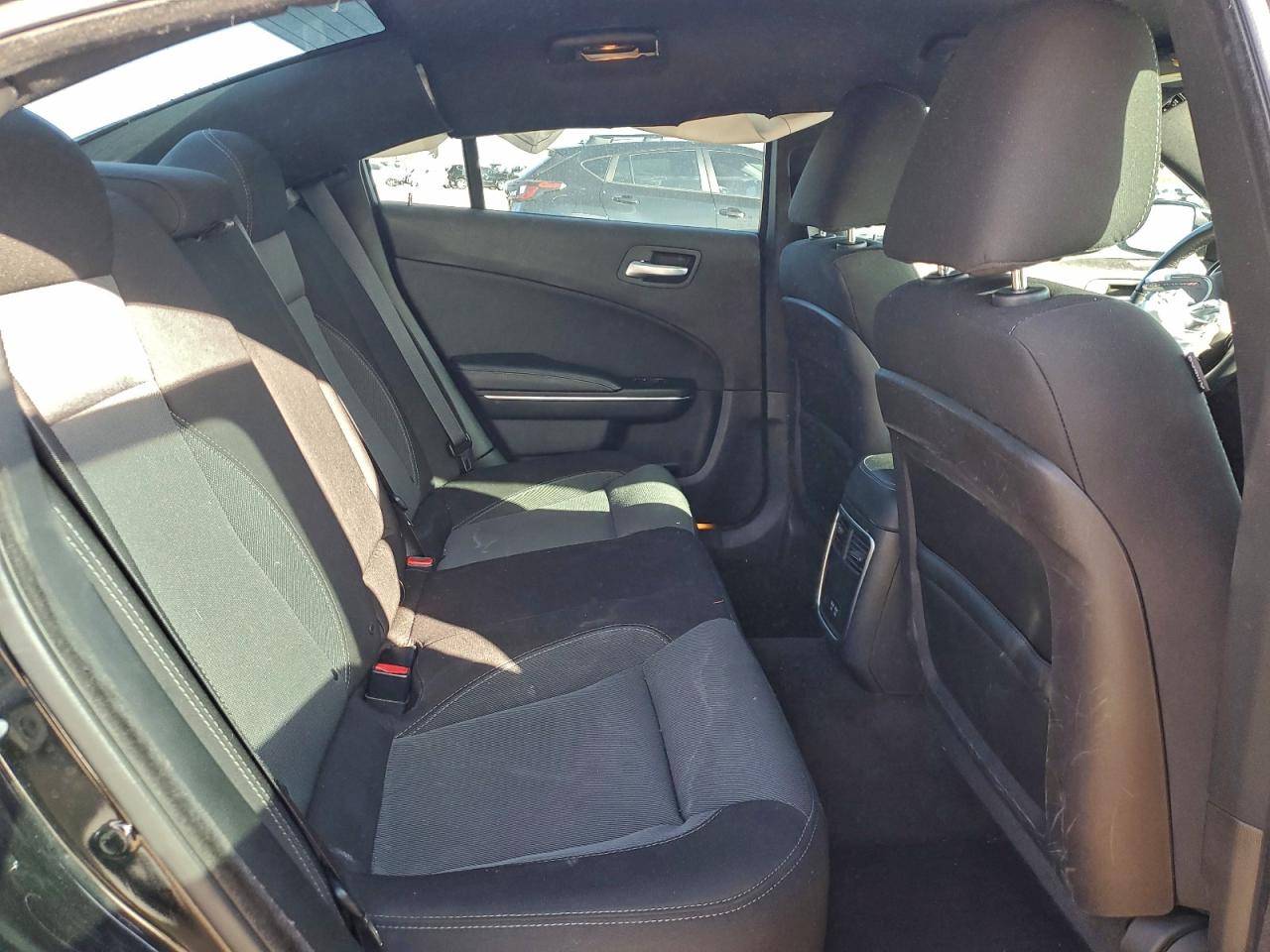 Dodge Charger Se Image 11