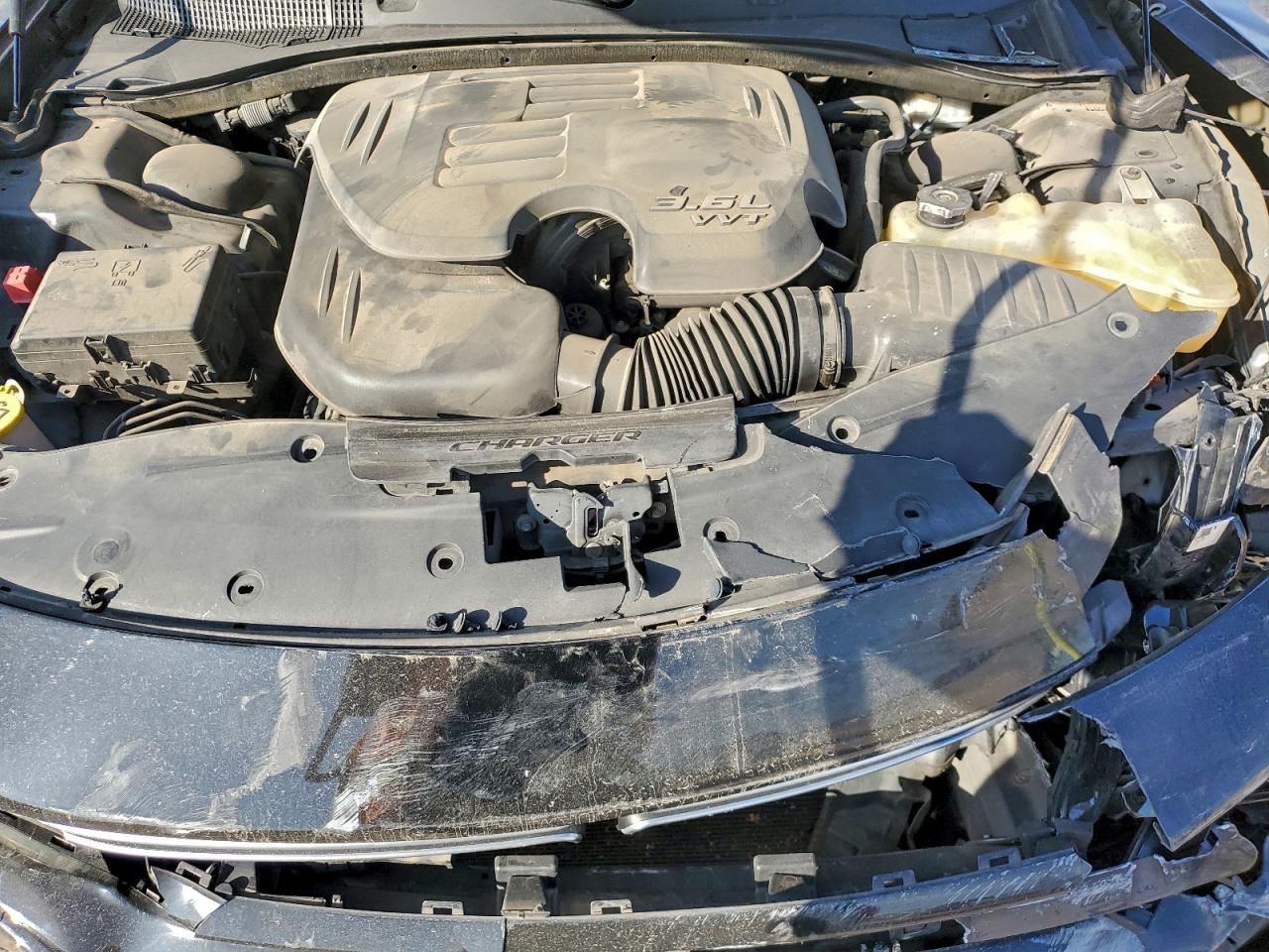 Dodge Charger Se Image 12