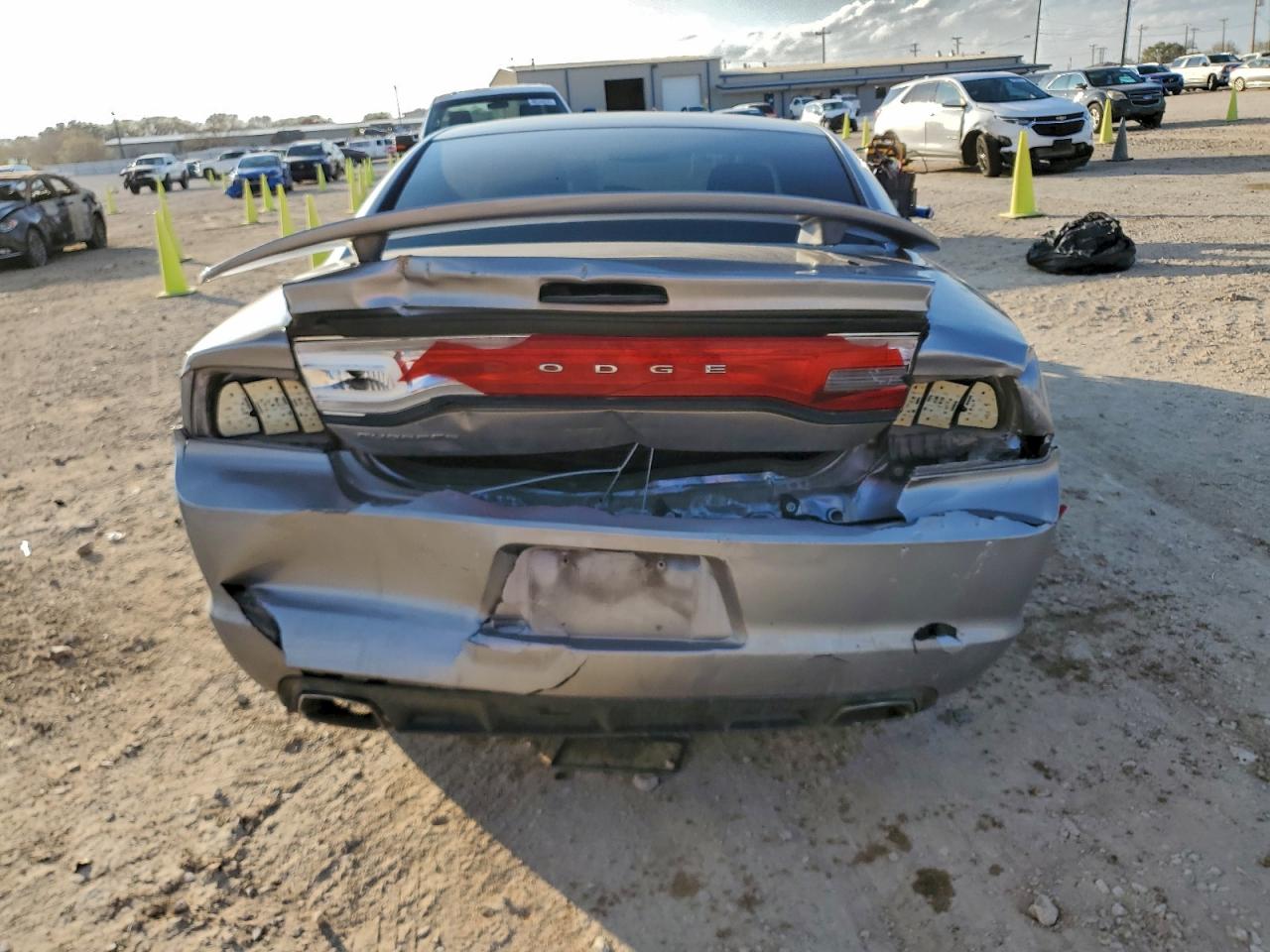 Dodge Charger Se Image 3