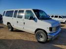 Ford Econoline E350 Super Duty Wagon Image 2