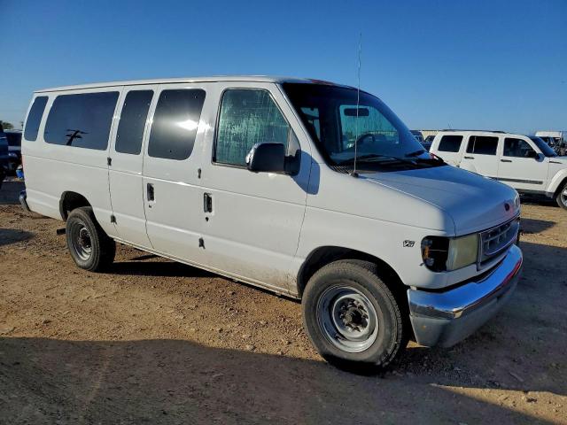 Ford Econoline E350 Super Duty Wagon Image 2