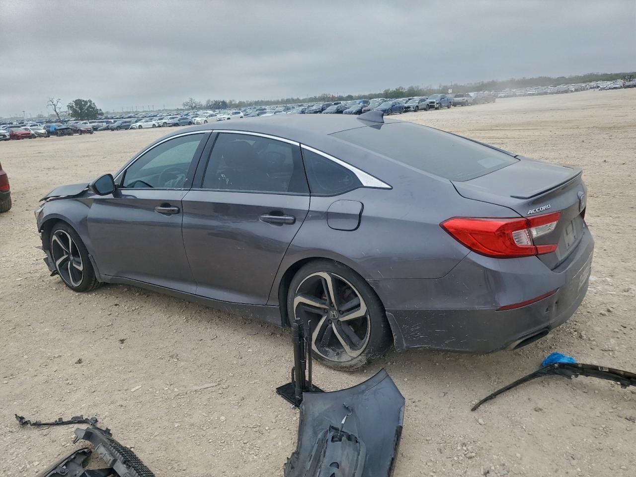 Honda Accord Sport Image 2