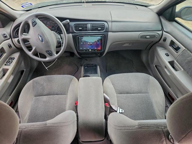 Ford Taurus Se Image 8