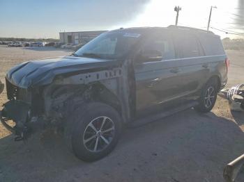  Salvage Ford Expedition