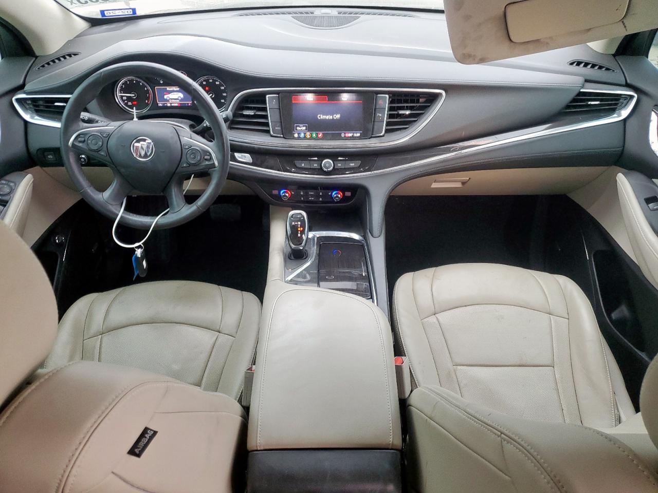 Buick Enclave Essence Image 5