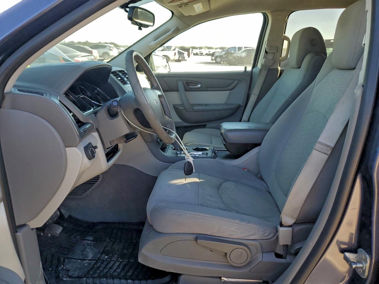 GMC Acadia Sle Image 9