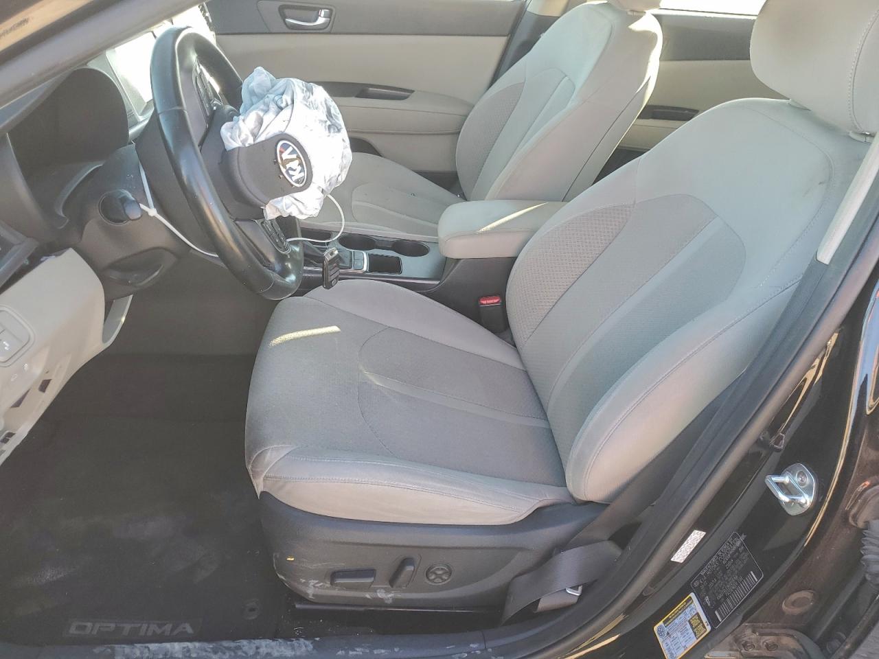 Kia Optima Hybrid Image 10