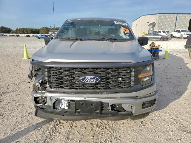 Ford F-150 Stx Image 2