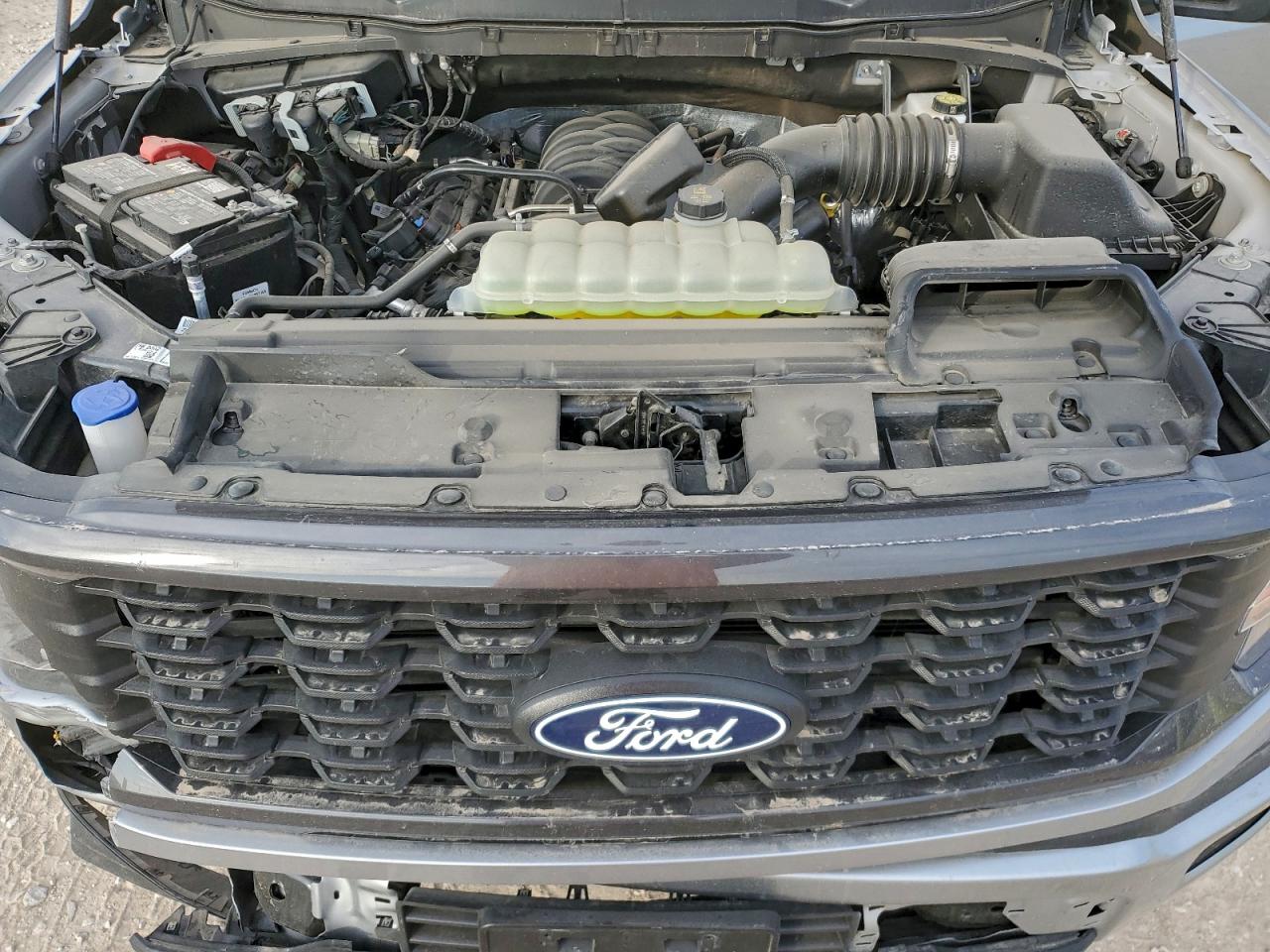 Ford F-150 Stx Image 8