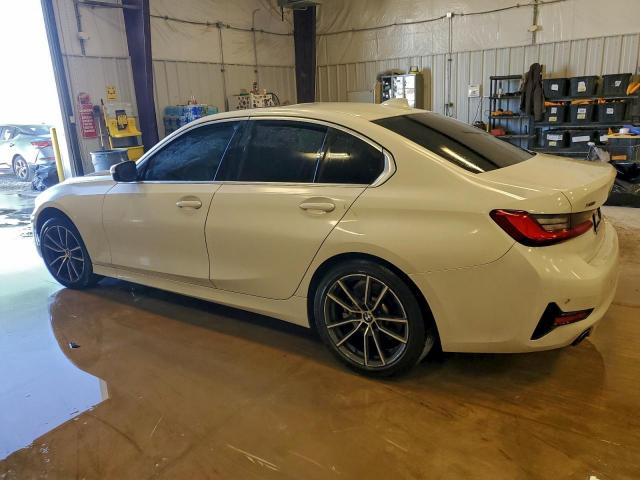 BMW 3 Series Image 6