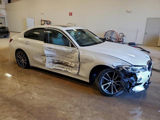 BMW 3 Series Image 8