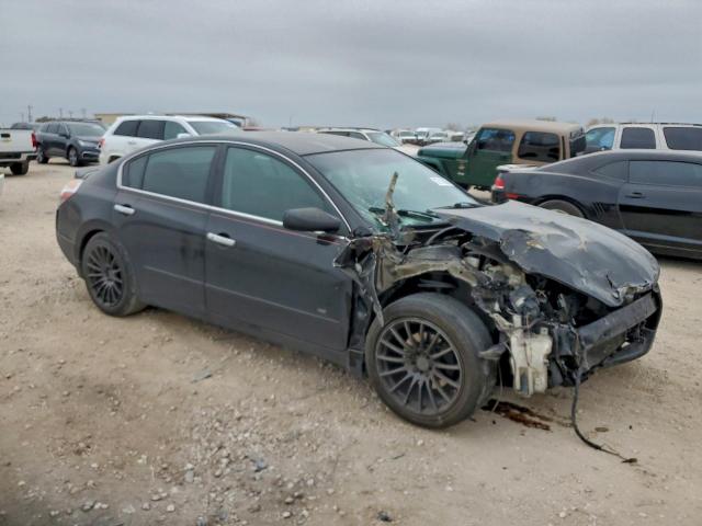 Nissan Altima Base Image 4