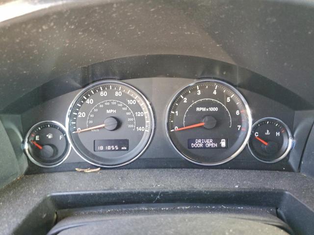 Jeep Commander Sport Image 7