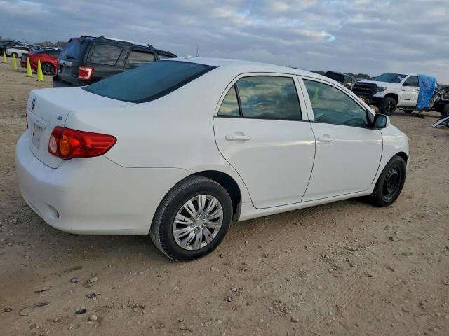 Toyota Corolla Base Image 11