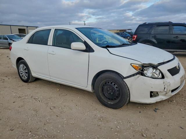 Toyota Corolla Base Image 8