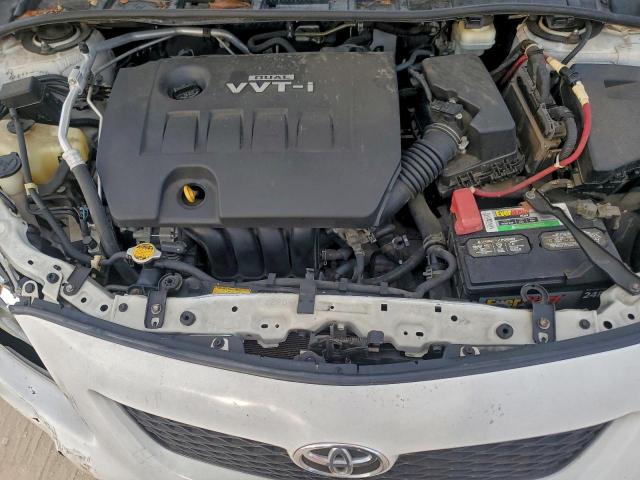 Toyota Corolla Base Image 3