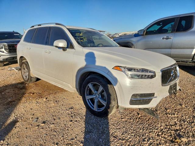 Volvo XC90 T5 Image 3