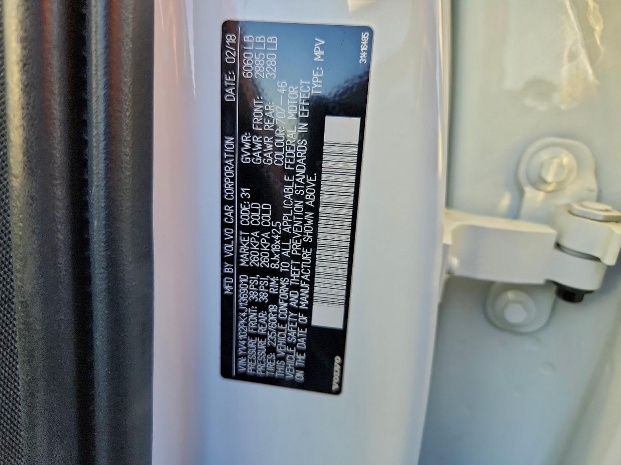 Volvo XC90 T5 Image 10