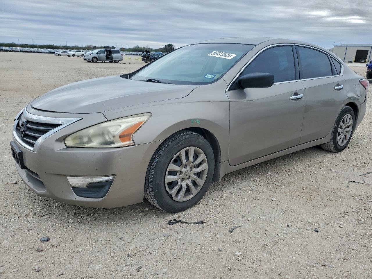 Nissan Altima 2.5 Image 1