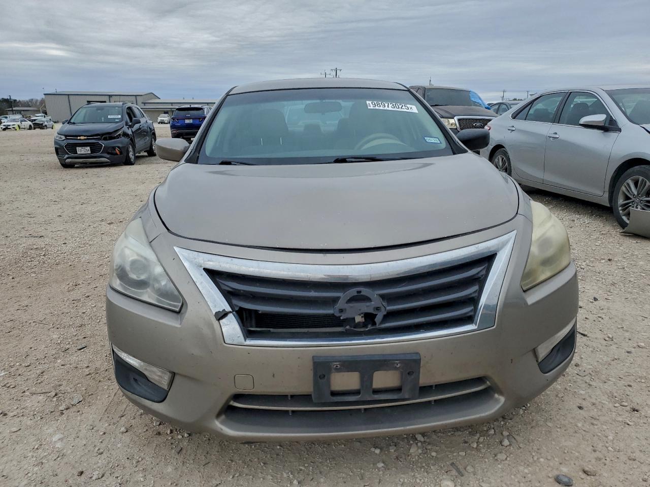 Nissan Altima 2.5 Image 3
