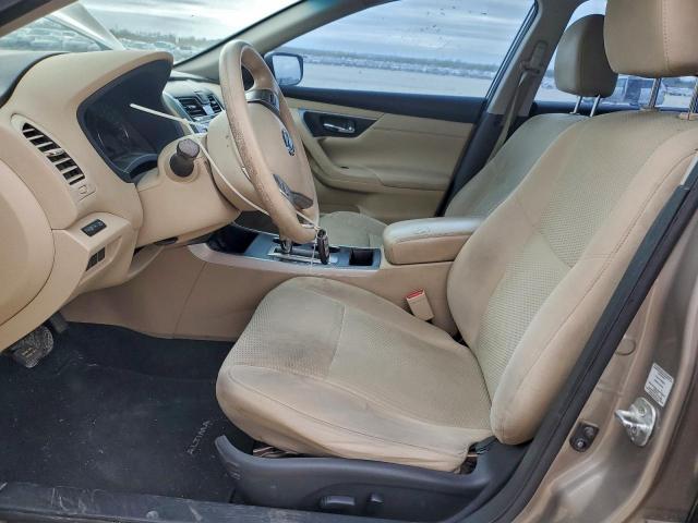 Nissan Altima 2.5 Image 7