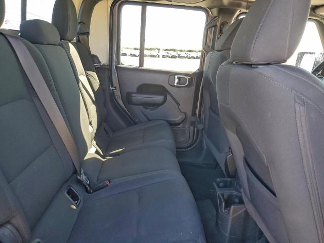 Jeep Gladiator Sport Image 3