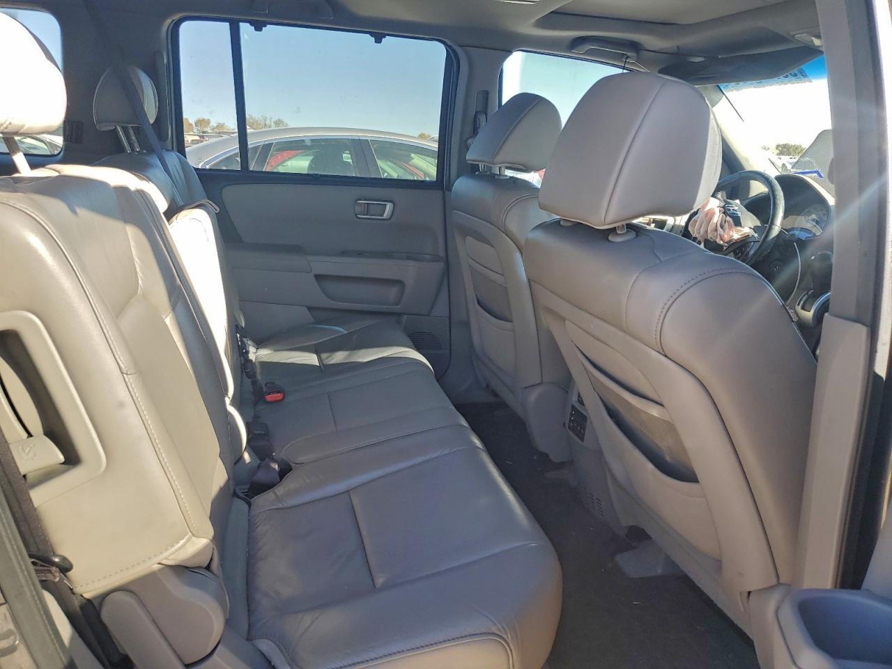 Honda Pilot Touring Image 13