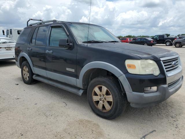 Ford Explorer Xlt Image 4