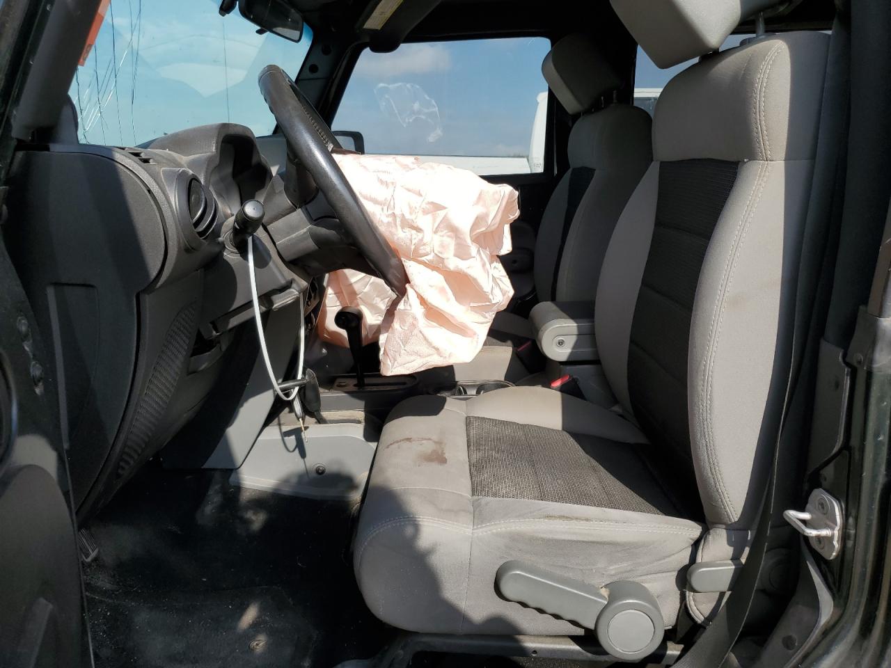 Jeep Wrangler Sport Image 9