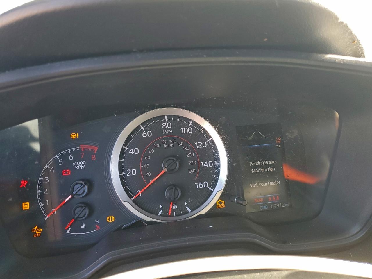 Toyota Corolla Se Image 12