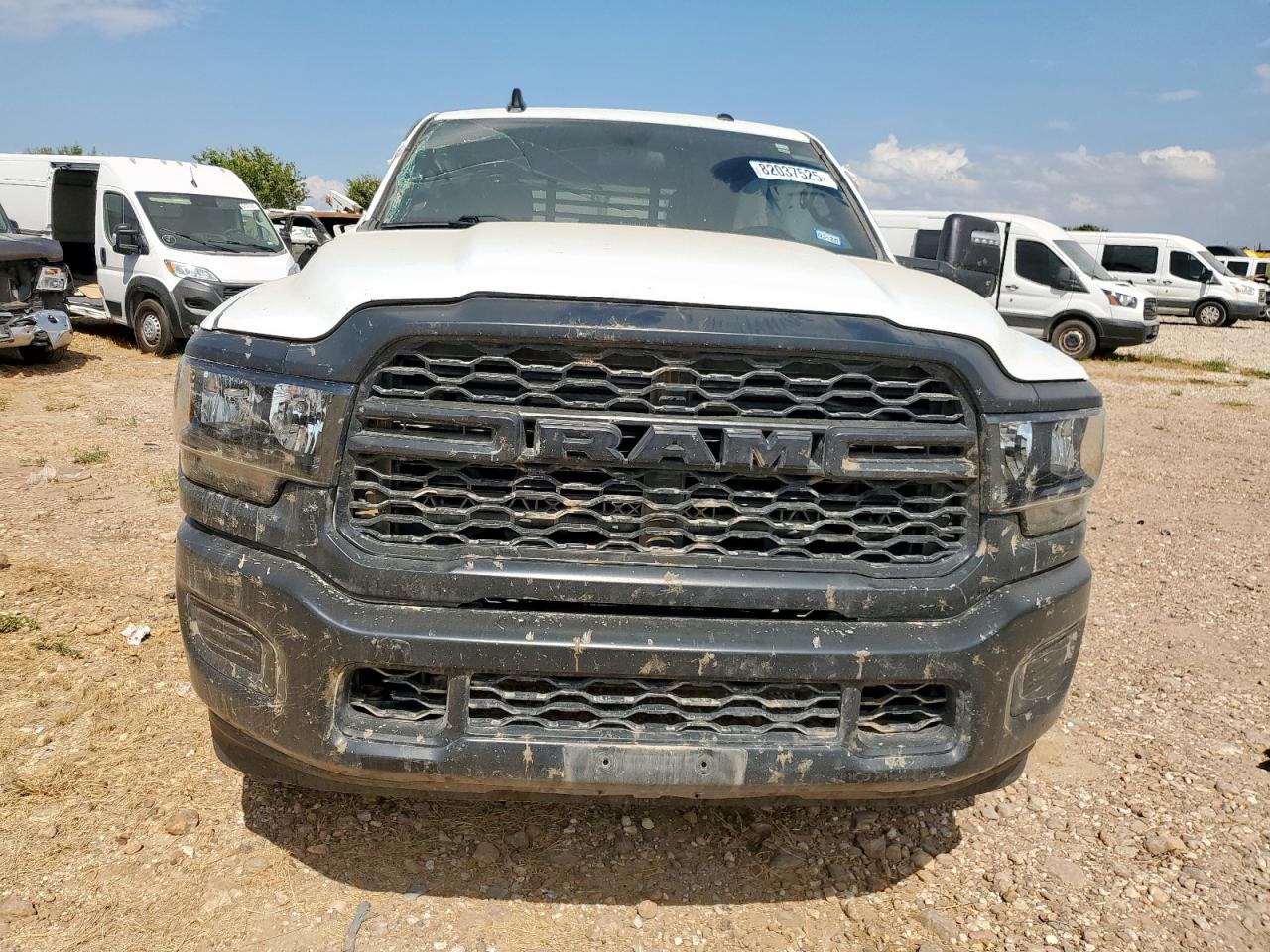 Ram 2500 Tradesman Image 2