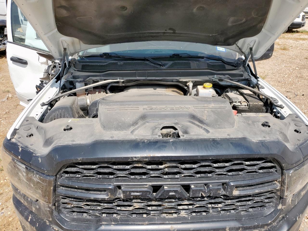 Ram 2500 Tradesman Image 11