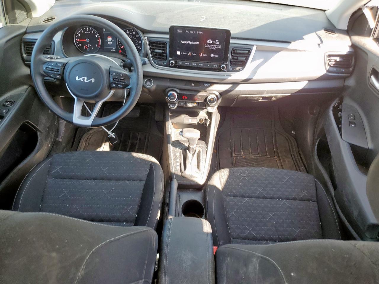 Kia Rio Lx Image 4