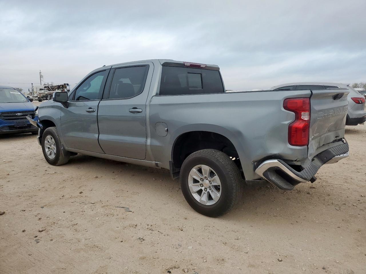 Chevrolet Silverado C1500 Lt Image 2