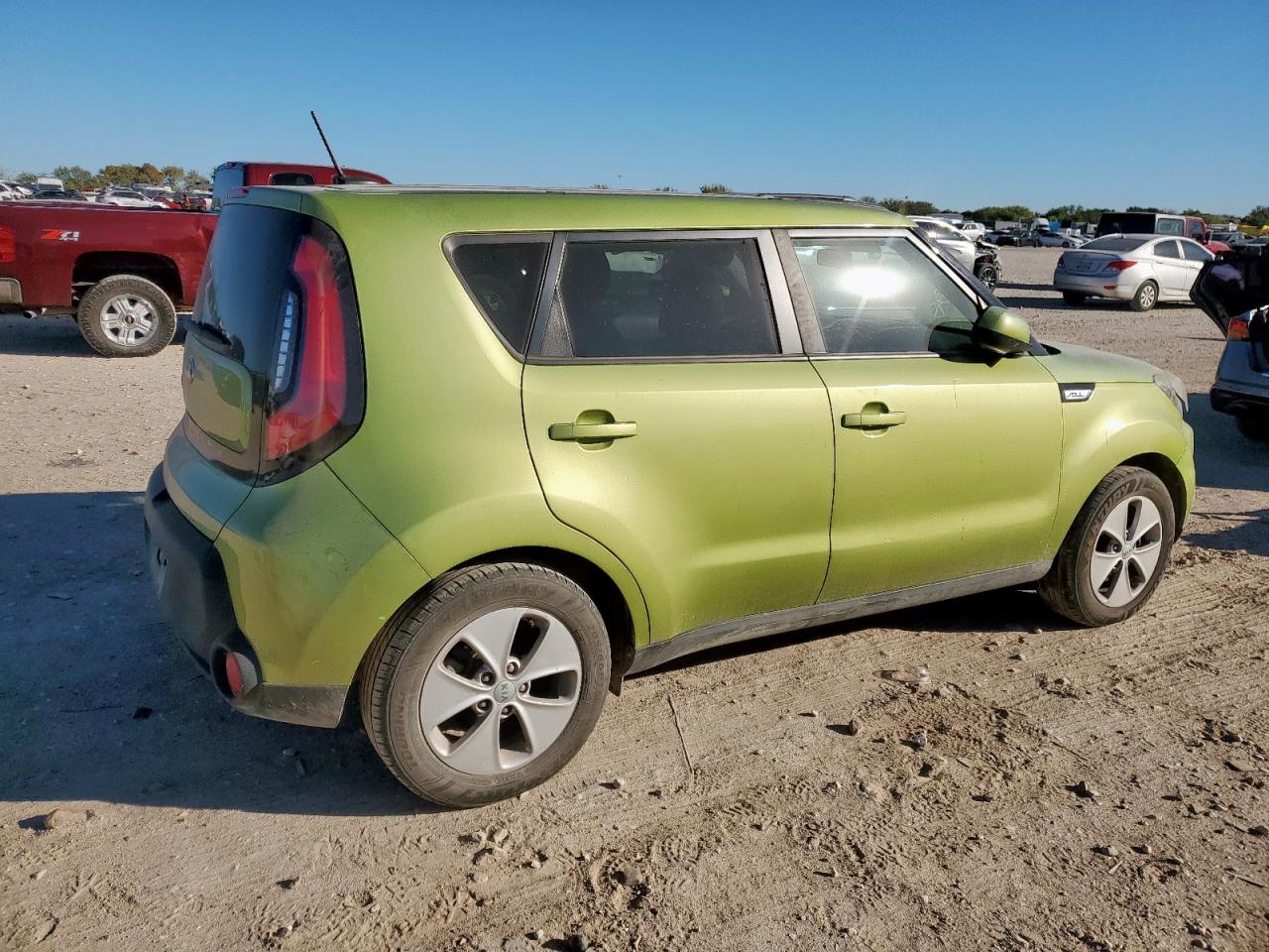 Kia Soul Image 3