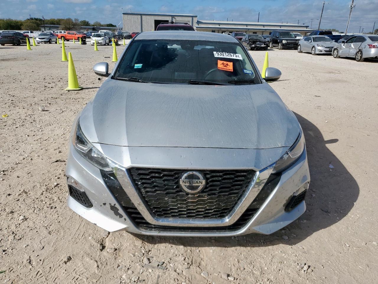 Nissan Altima S Image 11