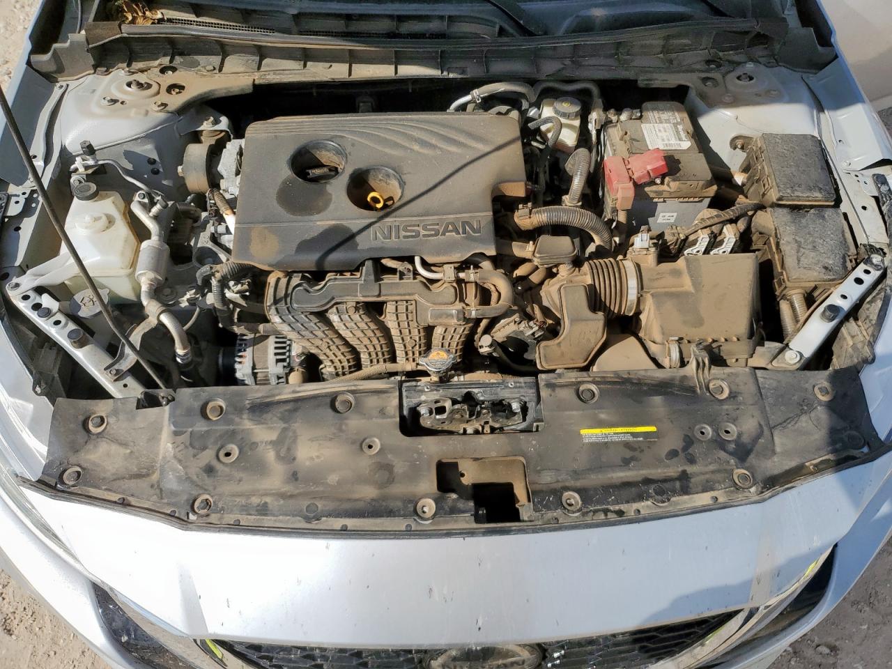 Nissan Altima S Image 10