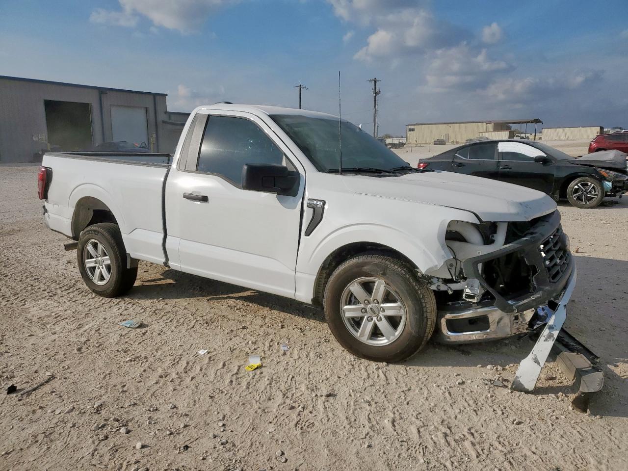 Ford F-150 Xl Image 2