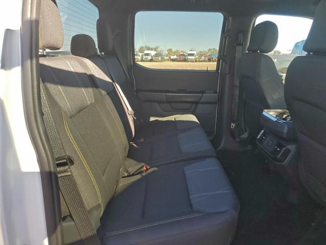 Ford F-150 Stx Image 7