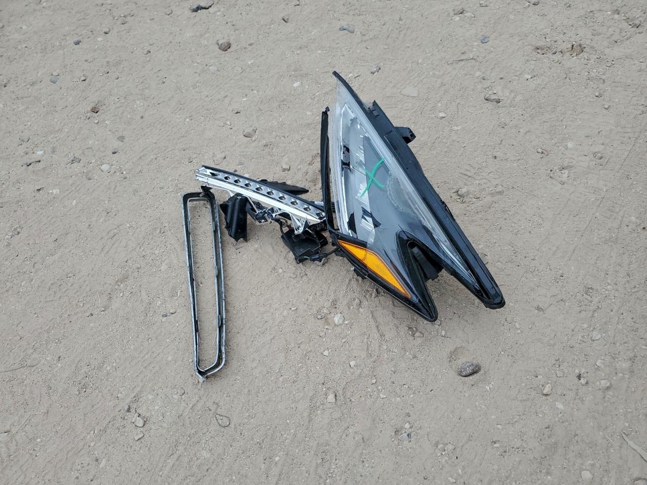 Nissan Murano Platinum Image 8