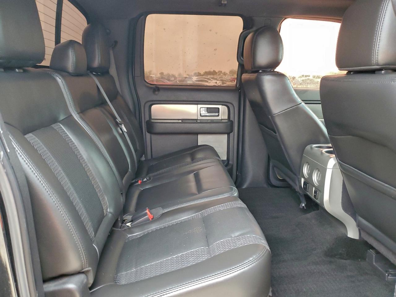 Ford F-150 Svt Raptor Image 9