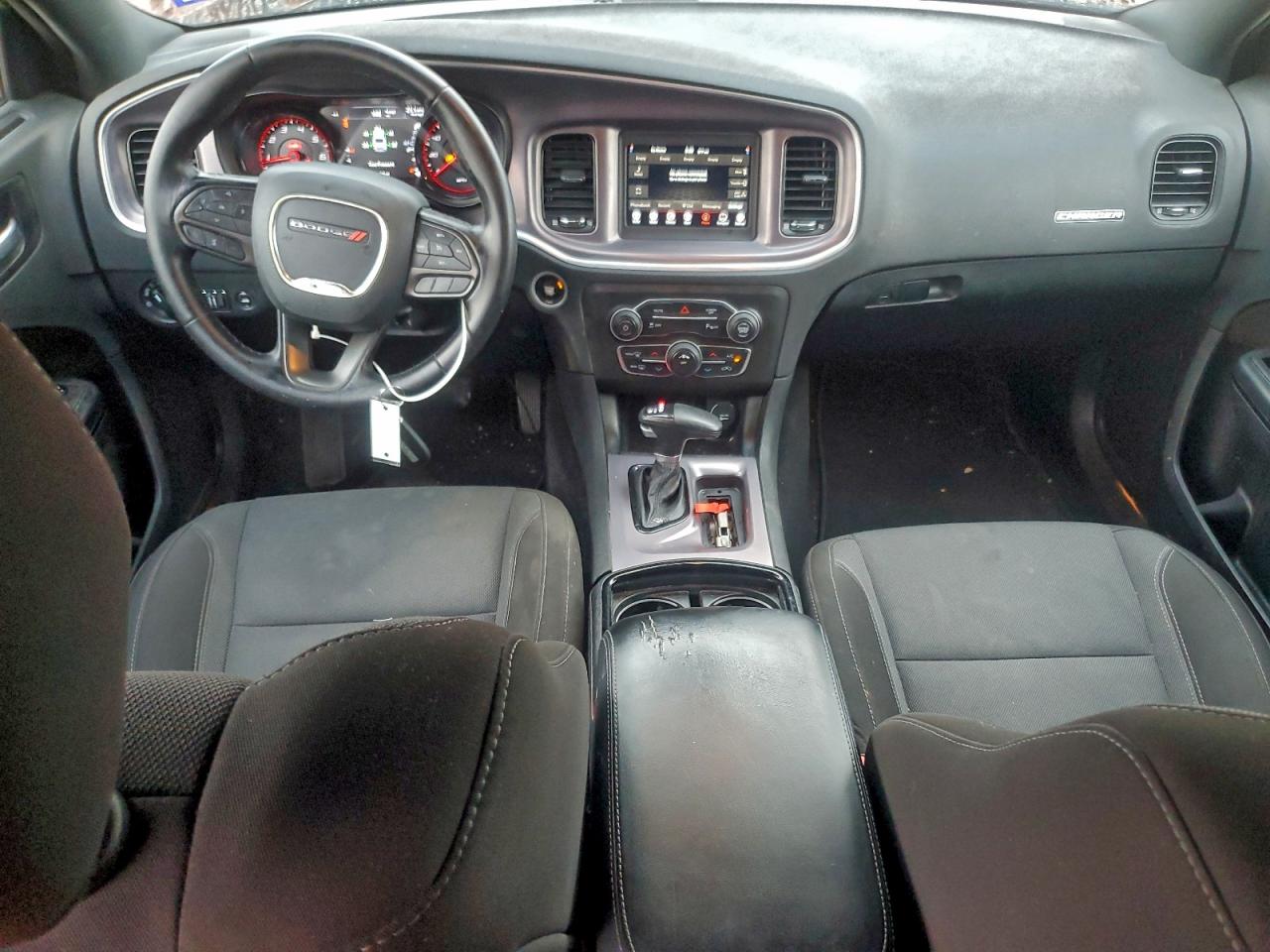 Dodge Charger Sxt Image 5