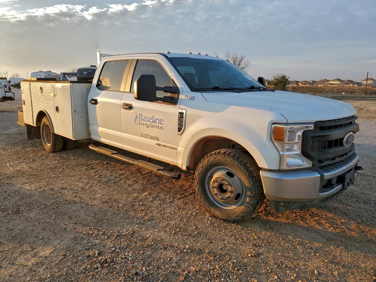 Ford F-350 Super Duty Image 3