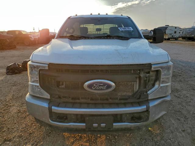 Ford F-350 Super Duty Image 11