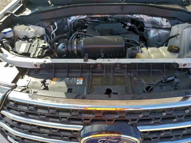 Ford Explorer Xlt Image 9